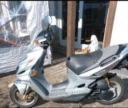 Suzuki katana 50