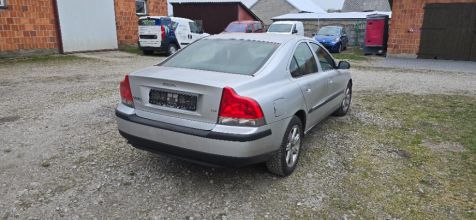 Volvo s60 z kultowym 2.4 D5 163km