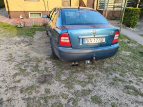 Witam sprzedam autko Skoda