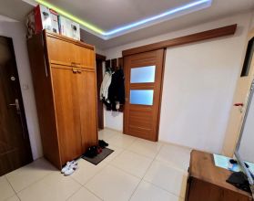 Mieszkanie i garaz murowany na sprzedaż os wyzwolenia