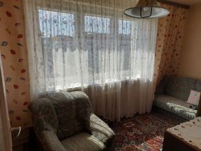 Sprzedam mieszkanie 48 m2 na drugim piętrze bloku, ul....