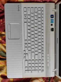 Laptop Sony Vaio PCG-91211M, procesor i3, 17.3 cala