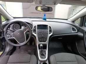 Opel Astra J 1.6 cdti 136km 2015r.