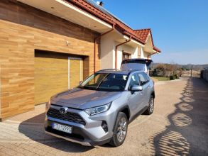 TOYOTA RAV4 EXECUTIVE HYBRYDA 4x4 Bardzo Mały Przebieg