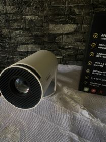 Projektor WiFi YouTube i inne różne aplikacje system...