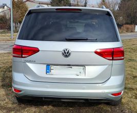 Volkswagen Touran 115 koni Automat