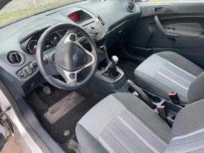 sprzedam ford fiesta mk7 2012r