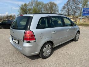 Opel Zafira 1.8 BENZYNA Klimatyzacja Nawigacja Kamera...