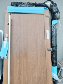 Sprzedam drzwi zewnętrzne 155x210