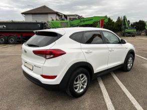 Hyundai Tucson 1.6 BENZYNA Klimatyzacja Ledy Nawigacja...