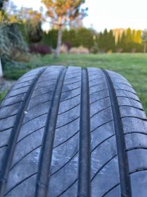 Opony letnie Michelin 225/40 R18