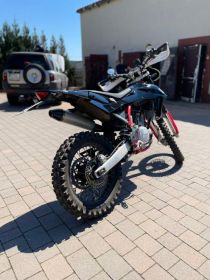 SWM RS300R 2019r