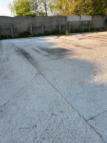 Wynajmę ogrodzony plac