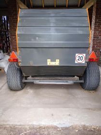 Prasa warfama z543