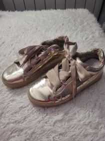 Buty dla dziewczynki rozmiar 35.