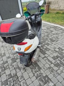 Peugeot Elyseo 125