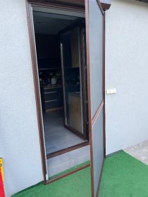 Moskitiery okienne tarasowe na wymiar