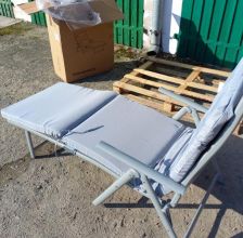 Aluminiowy lezak