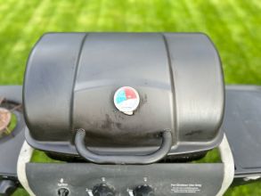 Sprzedam grill gazowy z 3 palnikami