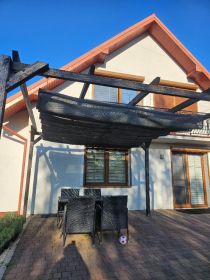 Pergola z roleta