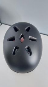 Kask typu orzeszek Rekd Ultimate lightweight In-mold
