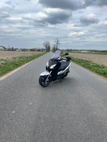 Yamaha xmax 125