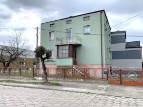 Dom w centrum Uniejowa na sprzedaż