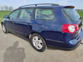 VW Passat 1,6 tempomat, klimatronic, nawigacja