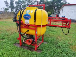 sprzedam opryskiwacz 400 l