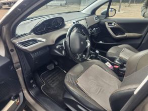 Peugeot 2008, 2016r, Diesel