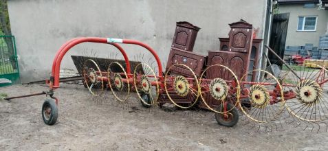 Sprzedam pająka siódemkę oraz karuzele