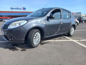Dacia sandero 1.4 gaz.rok 2010.