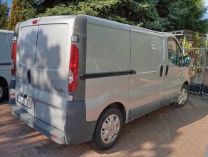 Renault Trafic 2.0 dCi 2013r podwójne drzwi