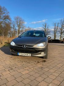 Peugot 206 1.4 benzyna