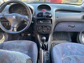 Peugot 206 1.4 benzyna