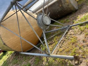 Sprzedam silos lejowy