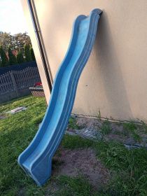 Ślizg zjeżdżalnia