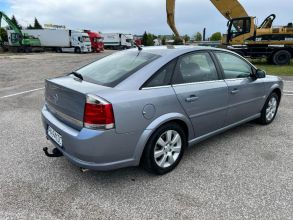 Opel Vectra 1.8 BENZYNA Klimatronik Tempomat Xenon HAK