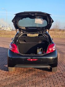 Peugot 208 1.2 benzyna / 2014