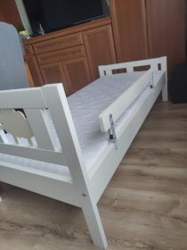 Sprzedam łóżeczko dziecięce 70x160 Ikea