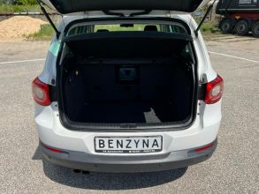 VW TIGUAN 1.4 BENZYNA Klimatronik Tempomat Xenon Nawigacja