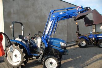 Ładowacz TUR z Samopoziomowaniem do Traktora Iseki –...