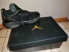 Buty Jordan rozm 37