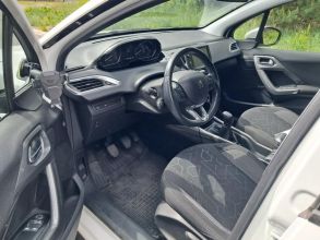 Peugeot 2008 1.5 BlueHDI LED NAVI rok 2019