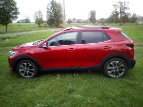 Kia stonic benzyna