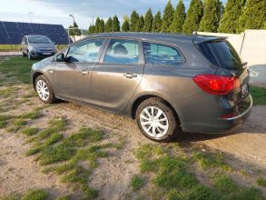 Opel Astra J 1.6 CDTI 110 KM. SPORT TOURER LIFT...