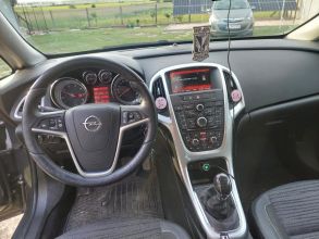 Opel Astra J 1.6 CDTI 110 KM. SPORT TOURER LIFT...