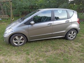 Mercedes a 180