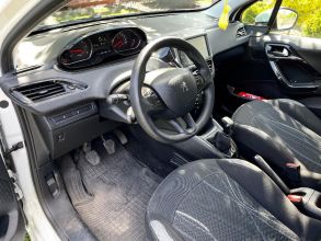sprzedam peugota 208 1.4 hdi 68km