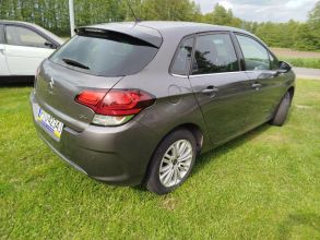 Citroen C4 rok 2016 poj 12 benzyna